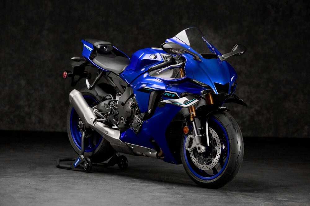 2025 YZF R1 DPBMC AUS STA 001 scaled