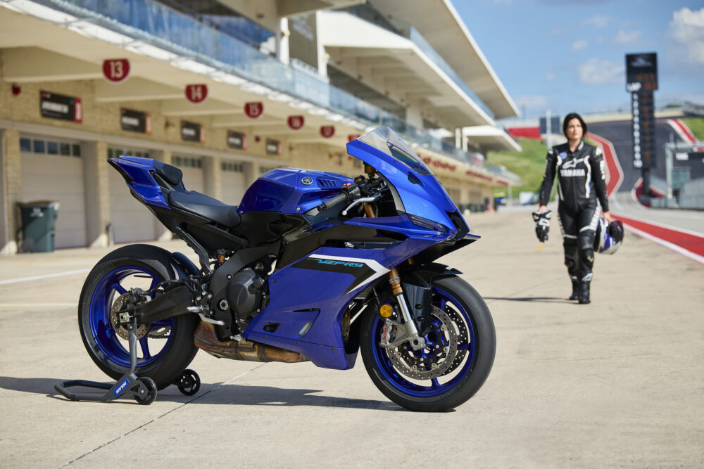 2025 YZF R9 DPBMC AUS STA 005 scaled