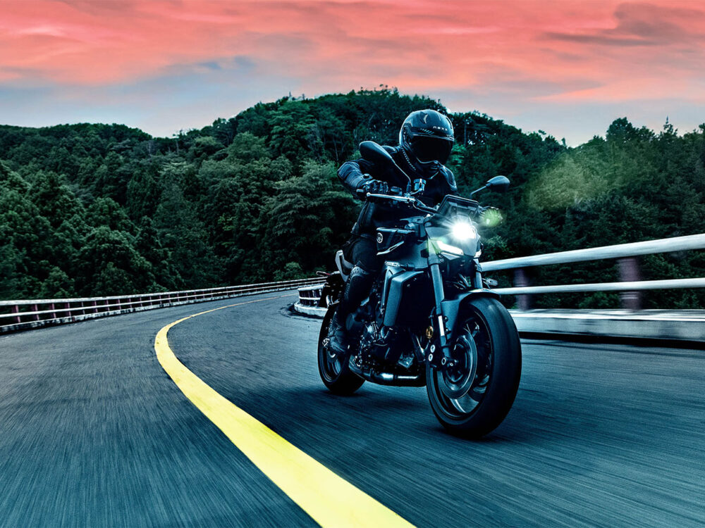 YAMAHA MT-09 Y-AMT 2025 - Image 8