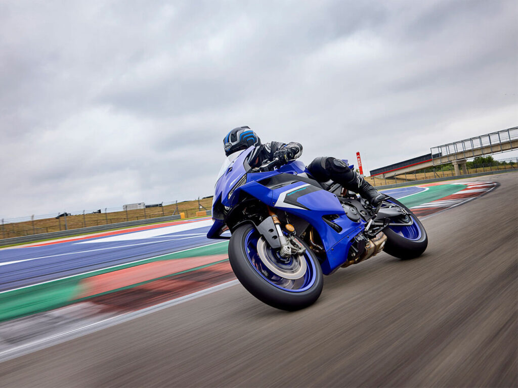 The 2025 Yamaha YZF-R9: The Future of Supersport Has Arrived 3