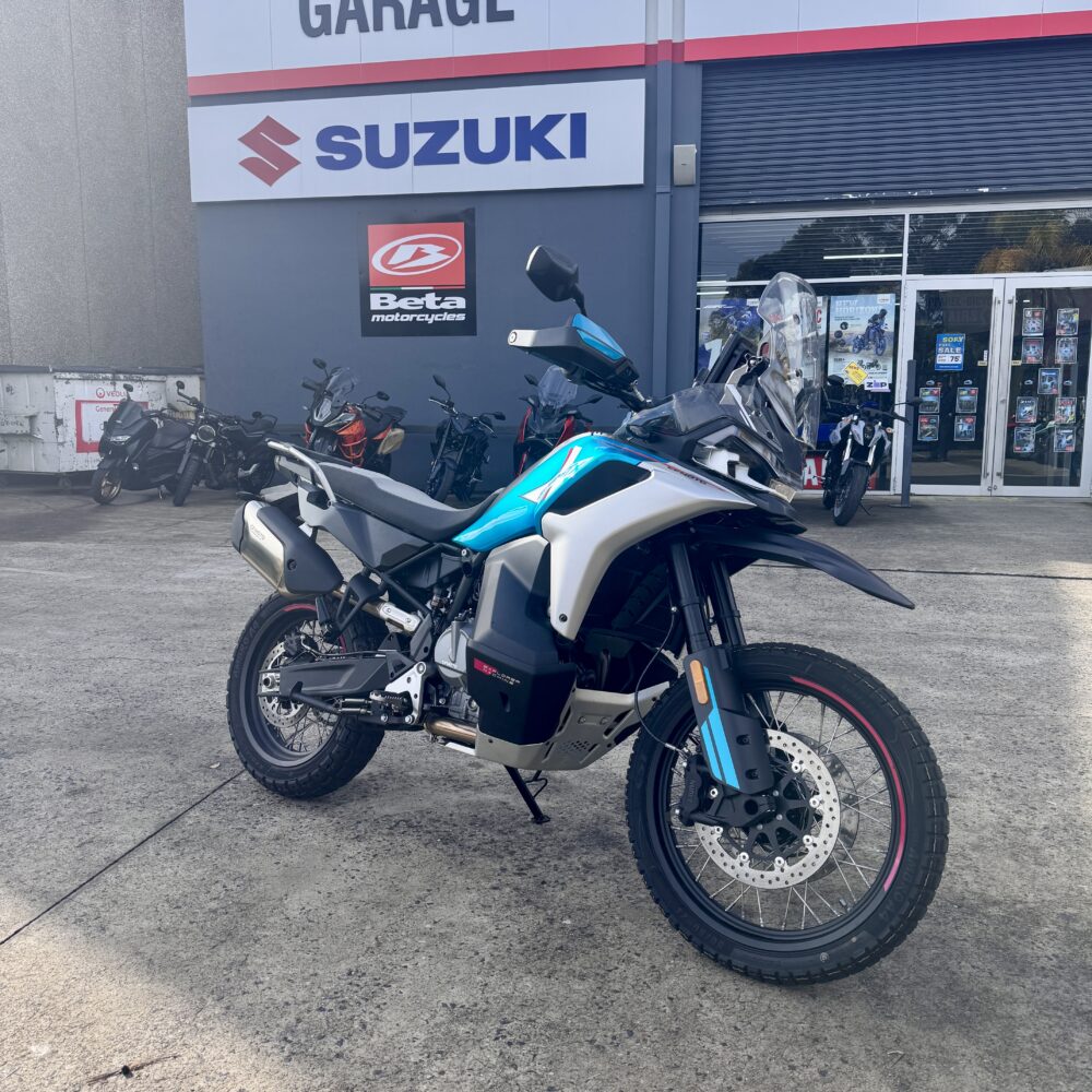 CFMOTO 800MT-X - DEMO