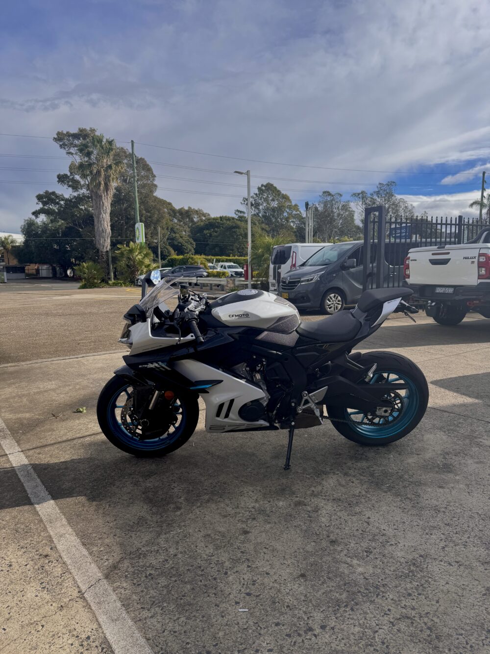 CFMOTO 675SR-R - DEMO - Image 5