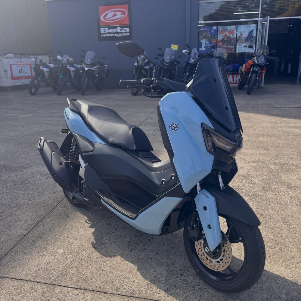 YAMAHA NMAX 155 - DEMO