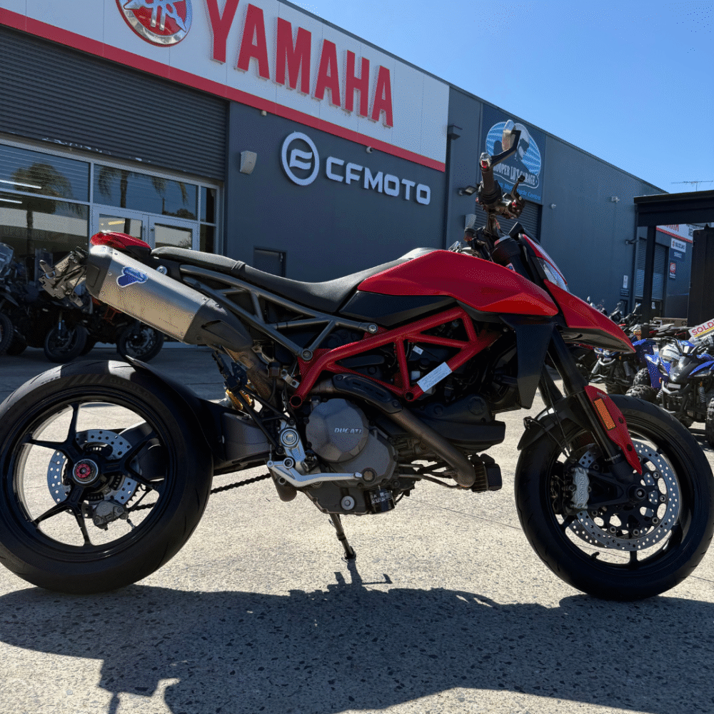 2019 DUCATI HYPERMOTARD 950