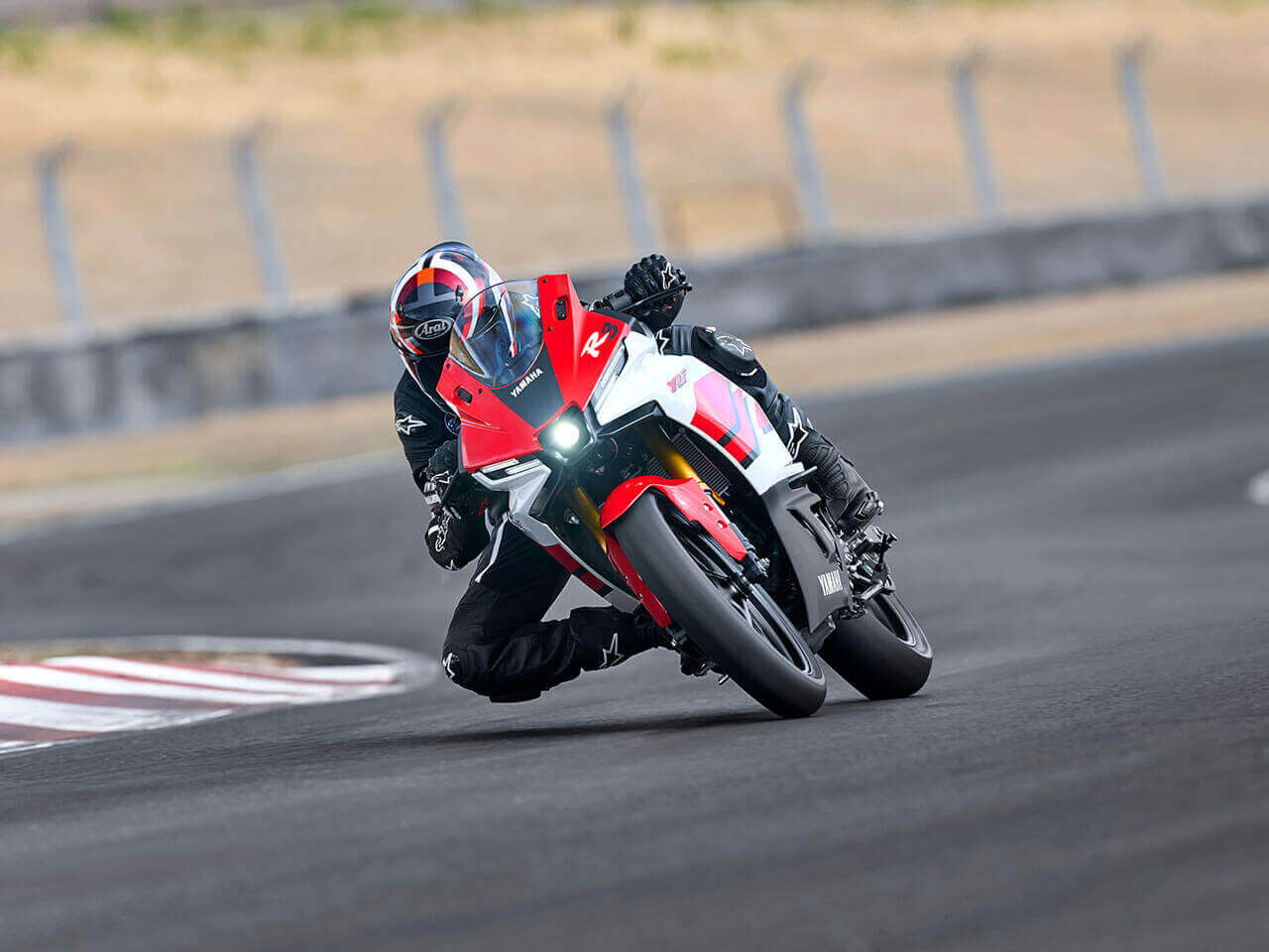 YAMAHA YZF-R3 SP 2026 7 YAMAHA YZF-R3 SP 2026 - Image 7