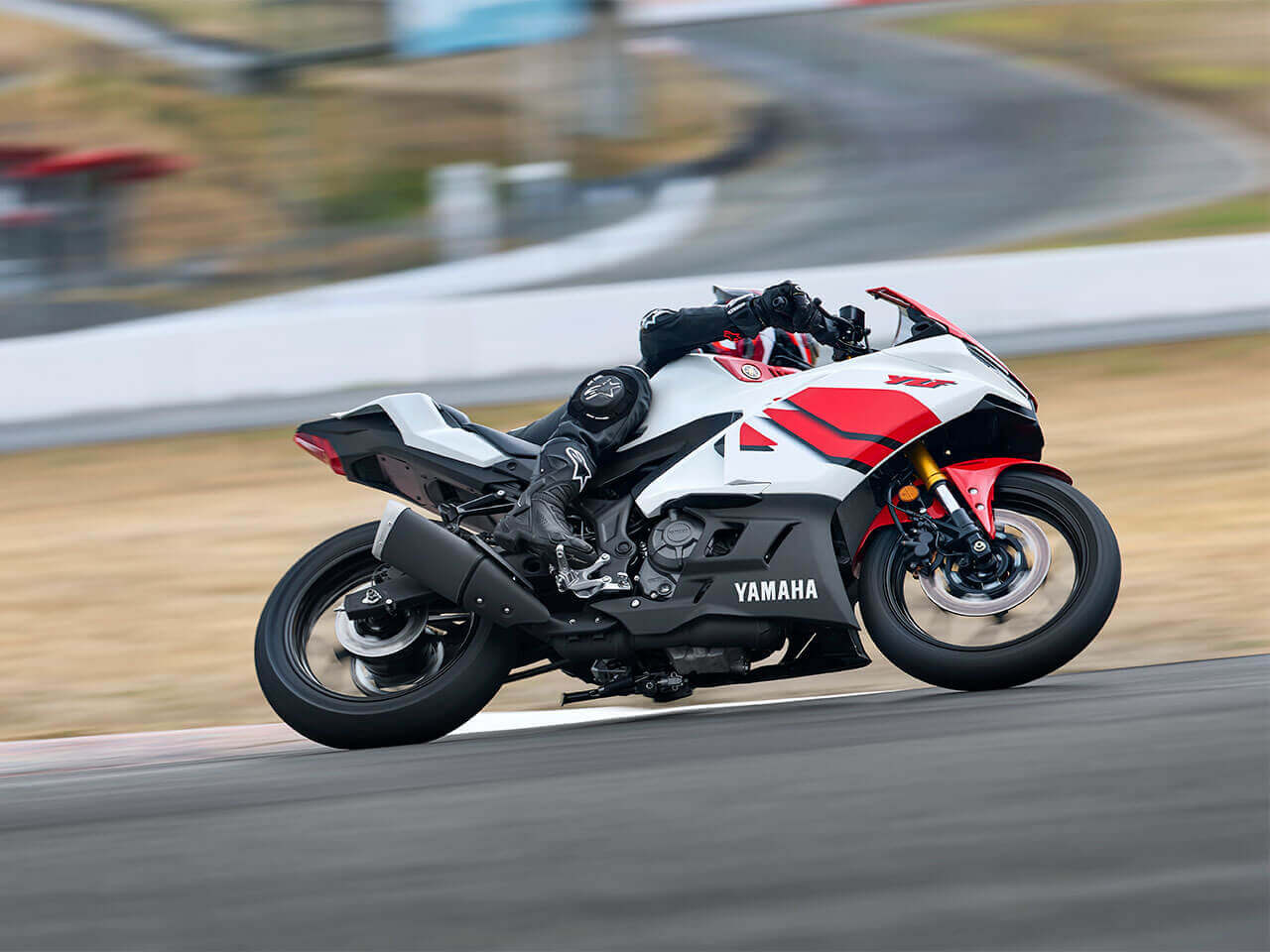 YAMAHA YZF-R3 SP 2026 5 YAMAHA YZF-R3 SP 2026 - Image 5