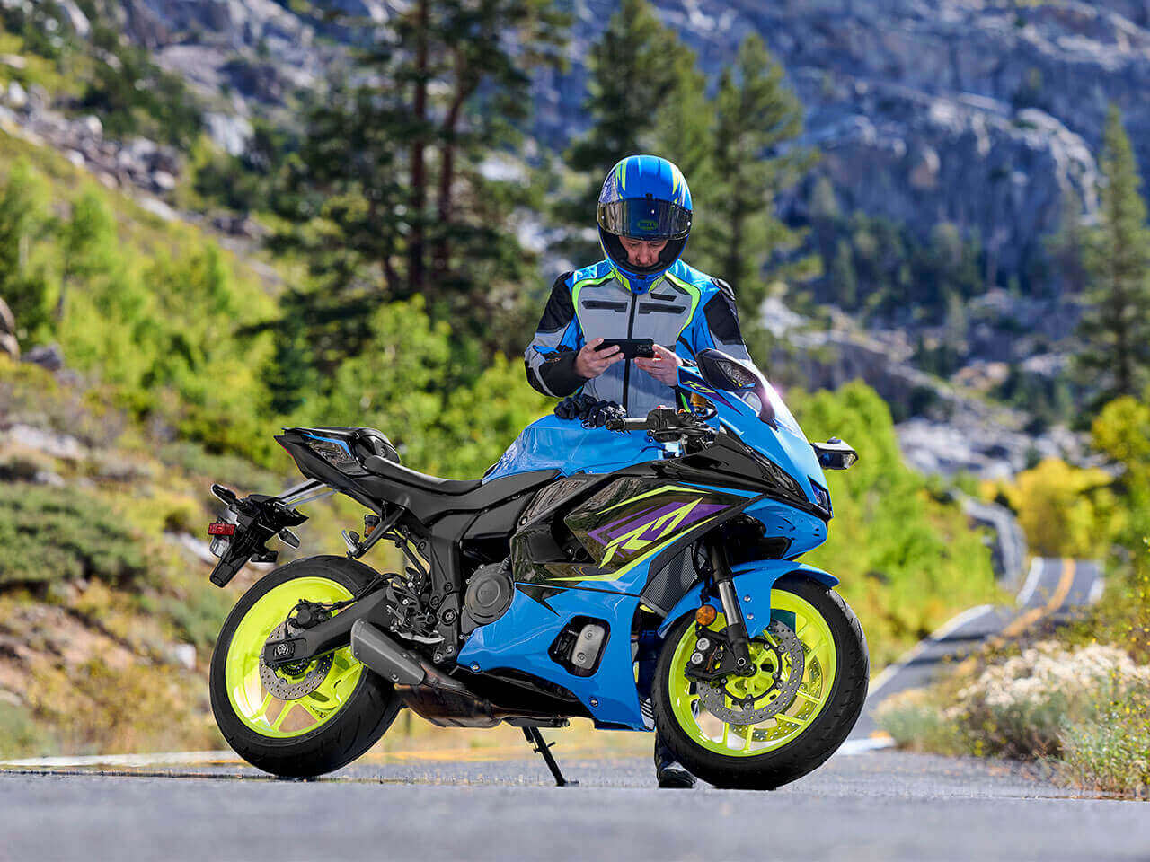 YAMAHA YZF-R7LA 2026 19 YAMAHA YZF-R7LA 2026 - Image 19