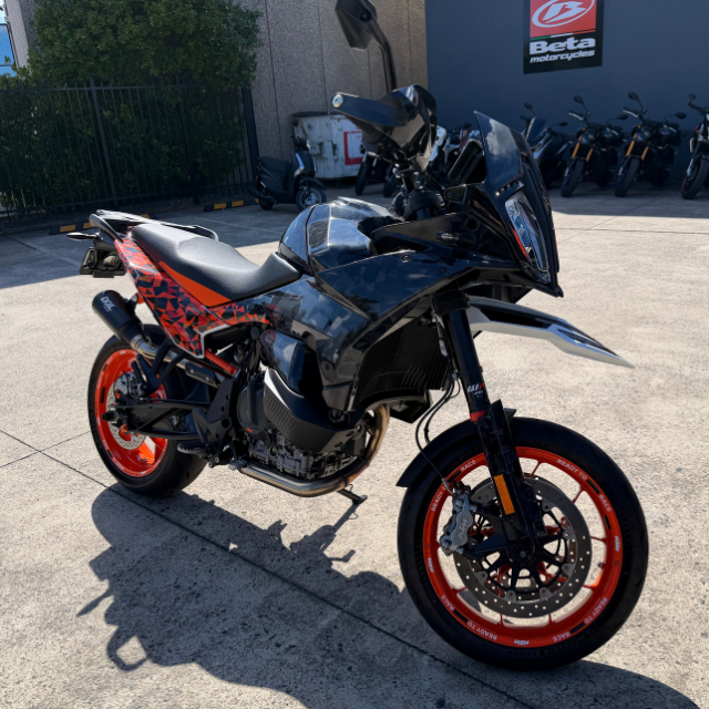 KTM 890 SMT 2023 - USED